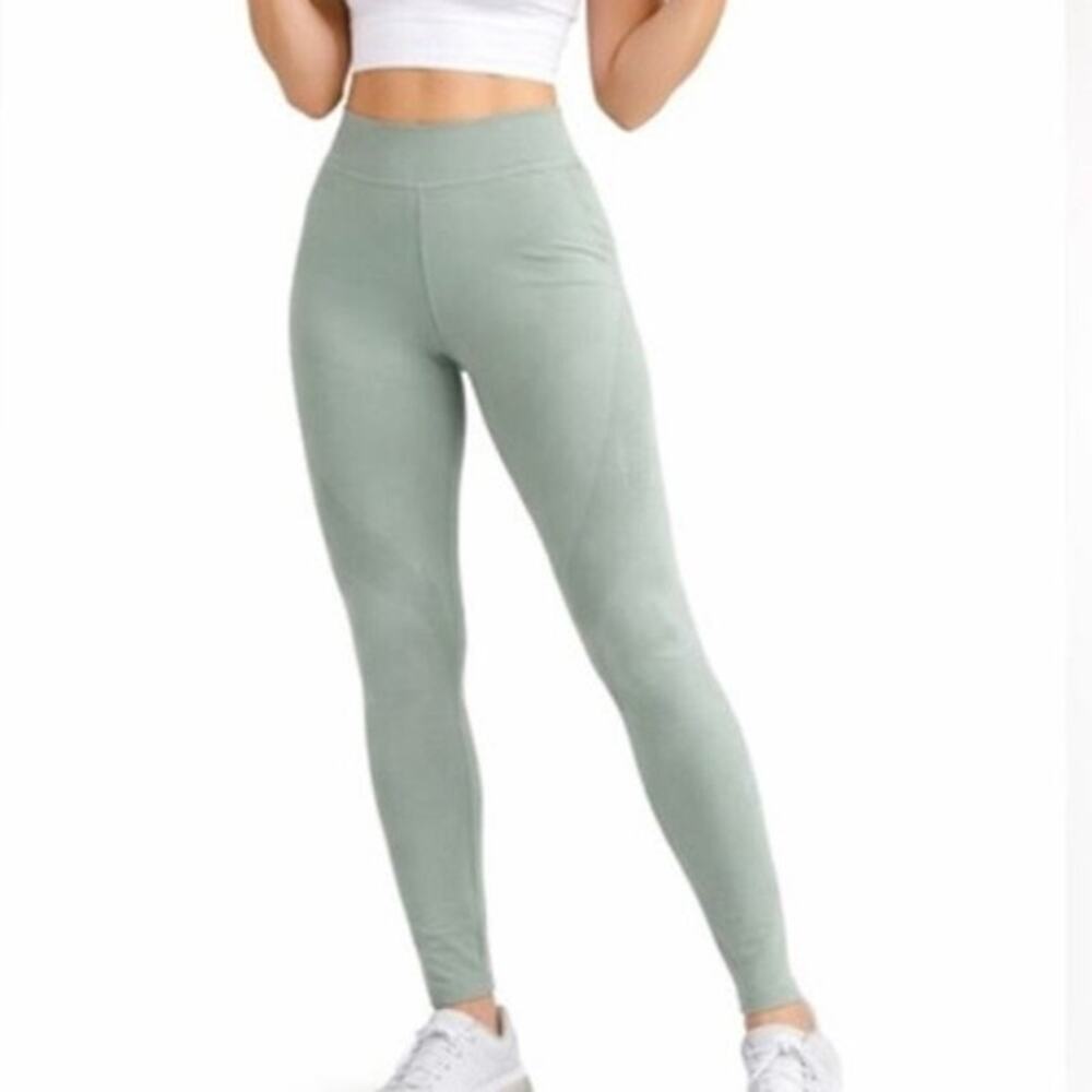 Victorias Secret Leggings XL Athleisure Ice Blue Full Length Compression NWT